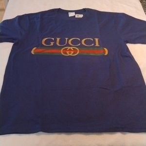Men's medium Gucci tee shirt